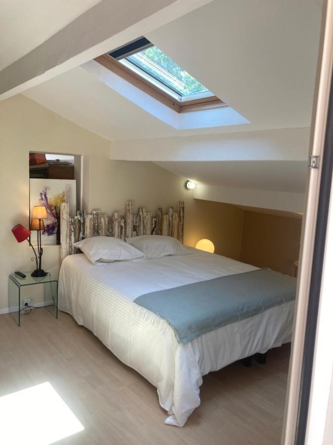 Maison De Charme Avec Piscine Et Jacuzzi Dans Cadre Exceptionnel Proche Marseille Mirabeau 外观 照片